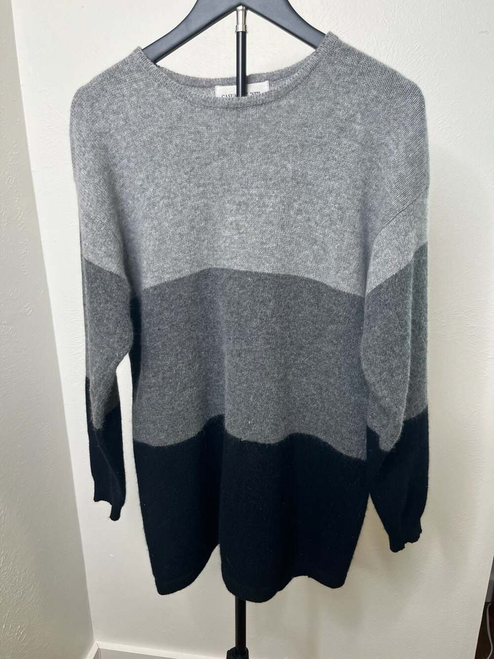 Gray Black Colorblock Lambswool, Angora, Sweater Vintage 90s Cozy Knit